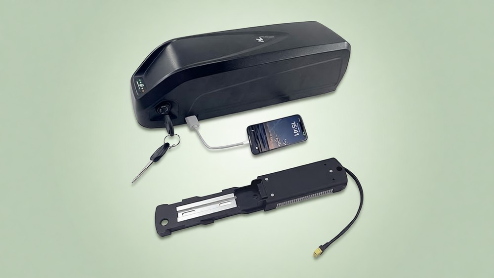 PowerVault 48V 20Ah Ebike Battery Review: 960Wh with Base, Lock, and LED