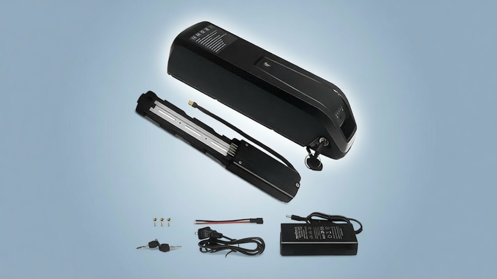 Topone 48V 20Ah Ebike Battery Review: 960Wh with 40A BMS, USB, Lock, and LED