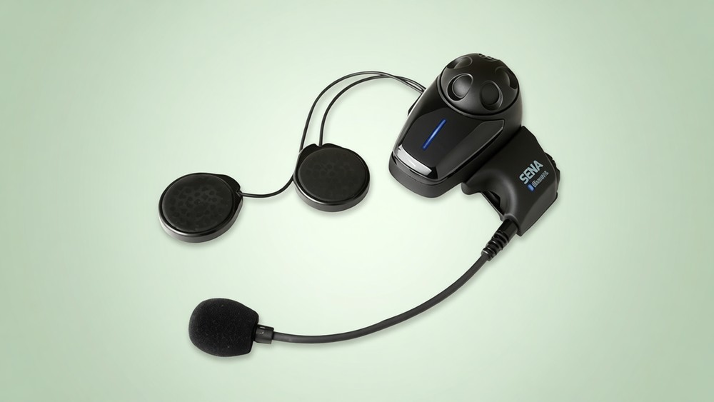Sena SMH10-11 Motorcycle Intercom Review: Universal Pairing for Any Helmet